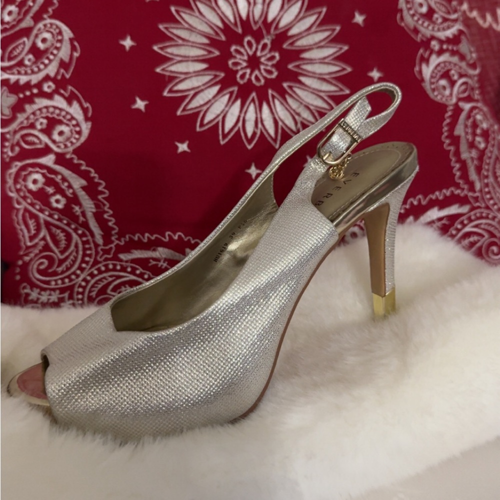 Everbest high heel sandal